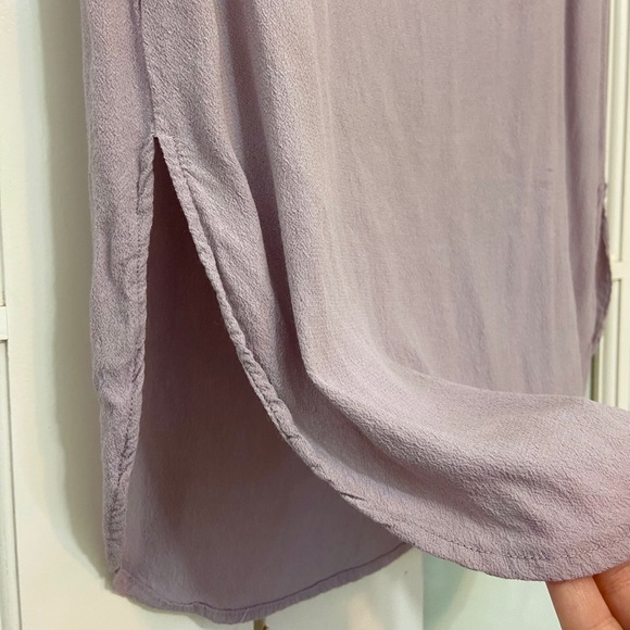 🌸3 for $15🌸 H&M Lavender Top - Picture 3 of 7